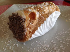 NàRoma Cannoli